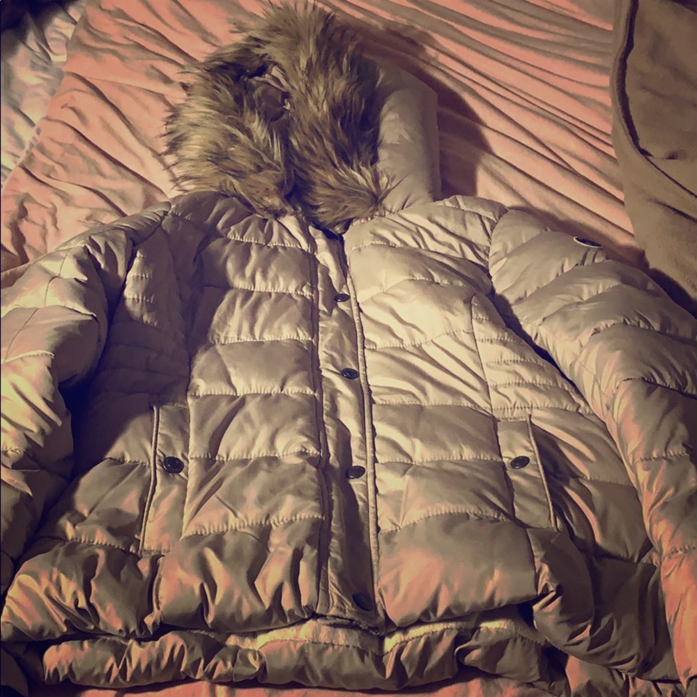 Abercrombie & Fitch puffer jacket (never worn)